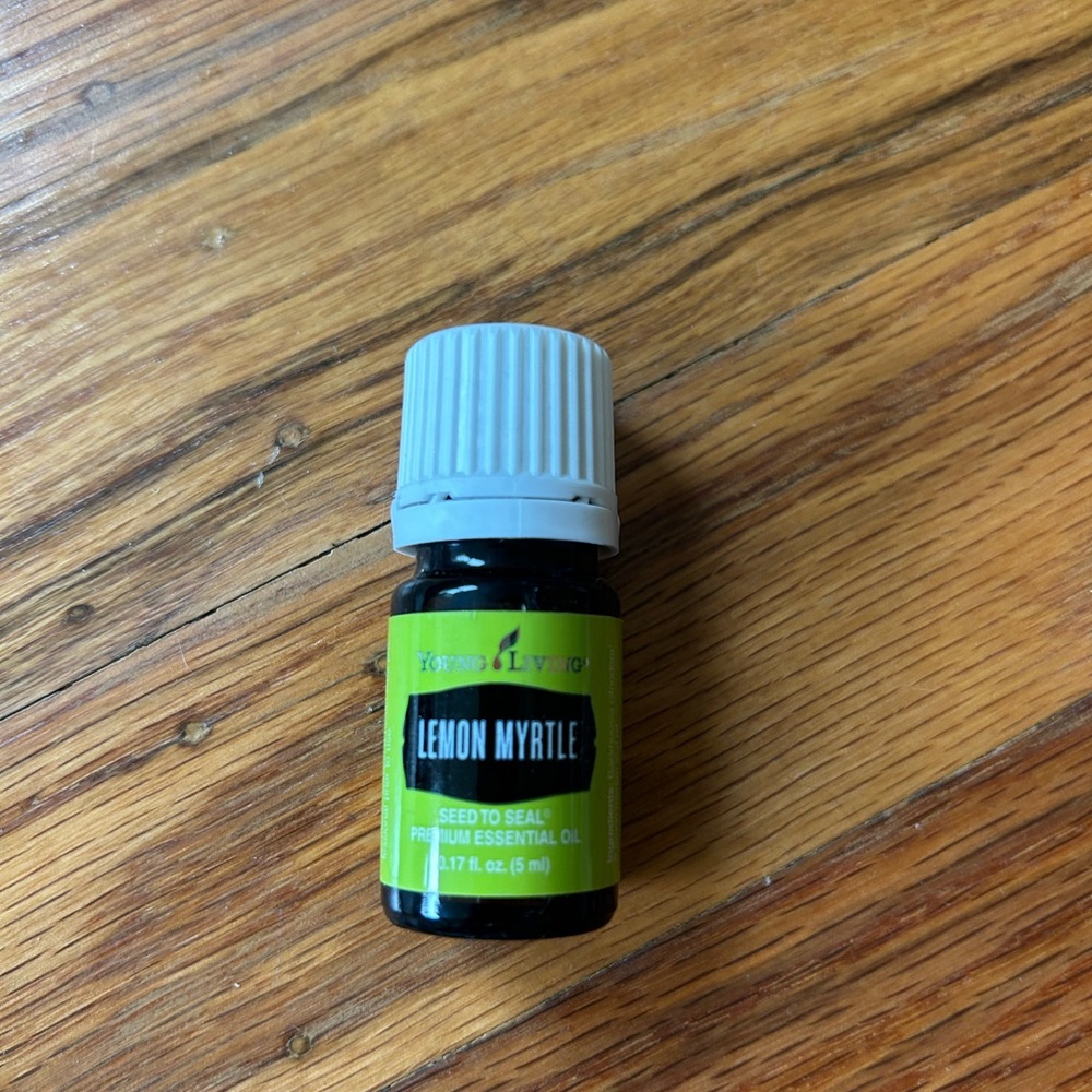 Young Living Lemon Myrtle Oil with Green and Black Label
